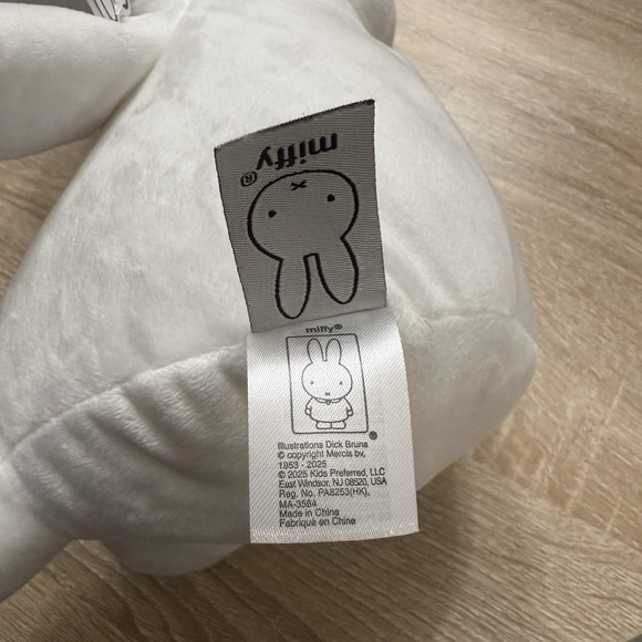 MIFFY White 14" Stuffed Plush w/ Hawaiian Floral Pink Plumeria Flower Hair Clip - Picture 9 of 12